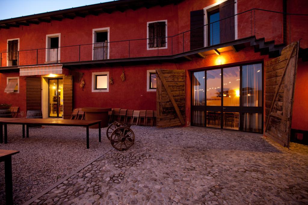 Vila Agriturismo Frascje Dai Spadons Pradamano Exteriér fotografie